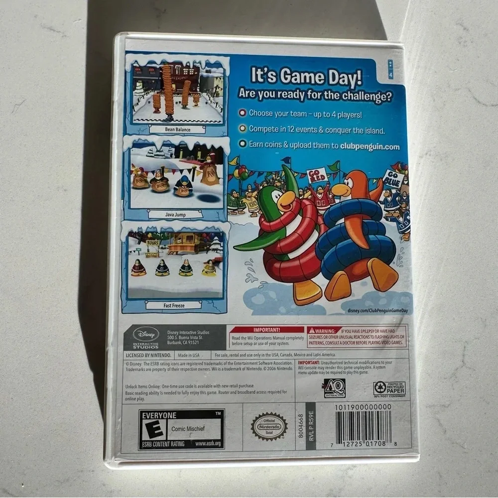 Nintendo Wii Club Penguin Game Day complete game with manual
